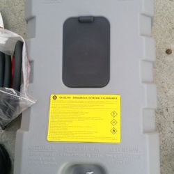 Gas Tank/Pump 15 Gallons 