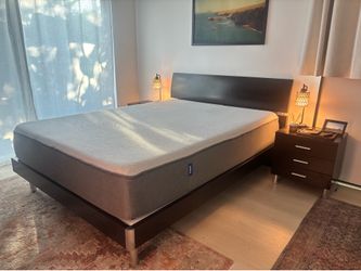 Queen Bedroom Set with nightstands