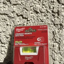 Milwaukee Pocket Level