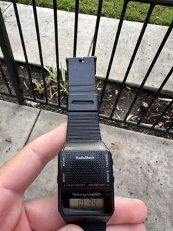 RadioShack Talking Watch 63-5042A (Like New / New Battery)