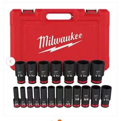 Milwaukee SHOCKWAVE 1/2 in. Drive SAE 6 Point Impact Socket Set (19-Piece $120