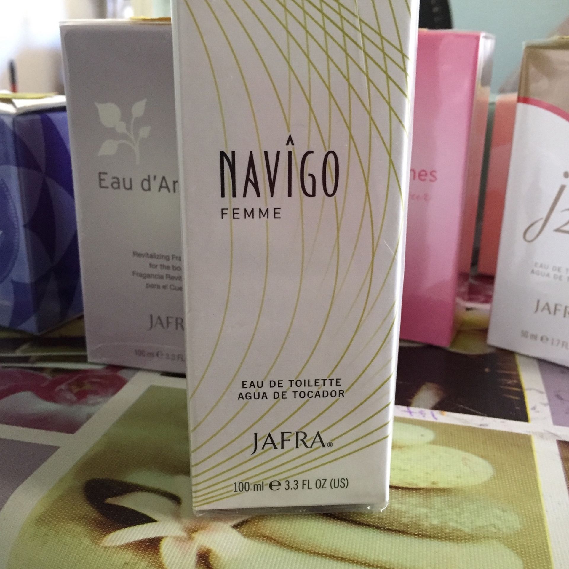 Perfumes Para Mujer πββοΈπββοΈππ·πΉππa $23 Cada Una