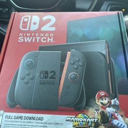 (BRAND NEW) Nintendo Switch 2 w/ Mario Karts Workd (NEVER PLAYED) 256 GB