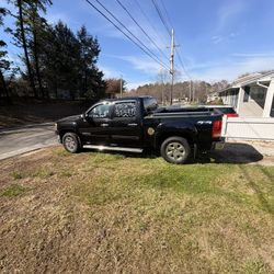 2012 GMC Sierra SLT flex Fuel 4x4 truck 