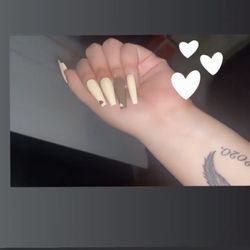 Press On Nail Sets