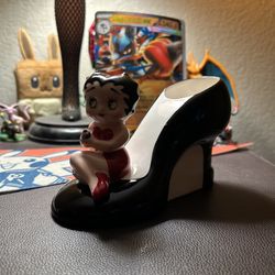 1995 Vandor Betty Boop Bath Set (not in a set) 