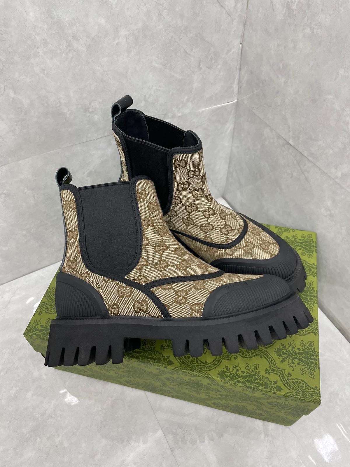 Gucci Boots Men 