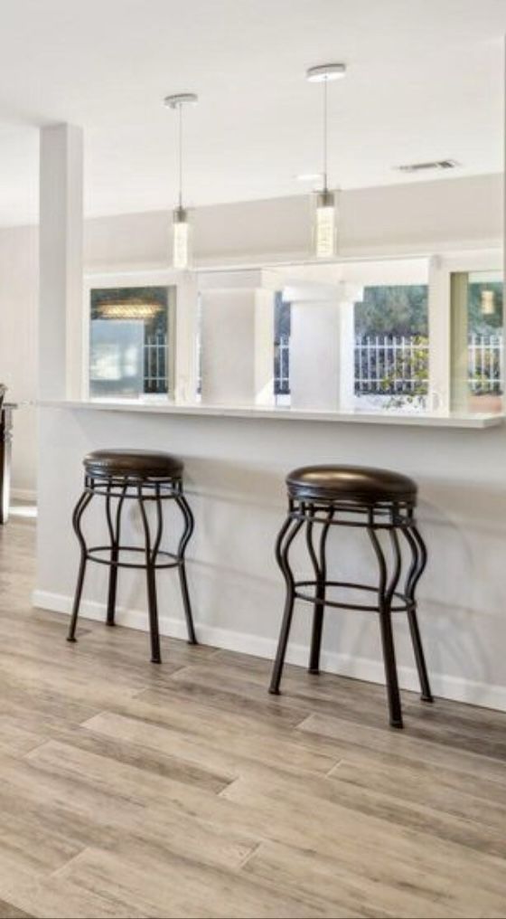 Swivel Stool Set
