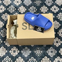 Yeezy Slide Azure 