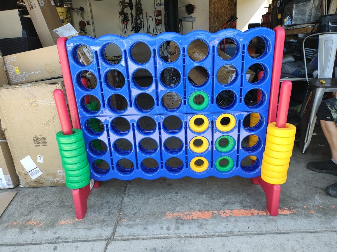 Giant Connect Game