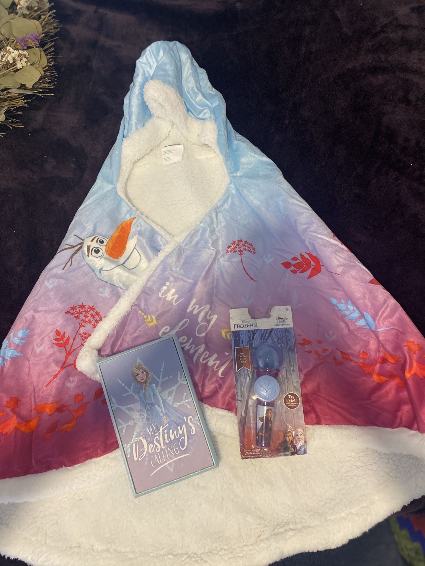 Princess Elsa blanket cape set