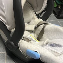 Uppababy Mesa Car Seat With Base