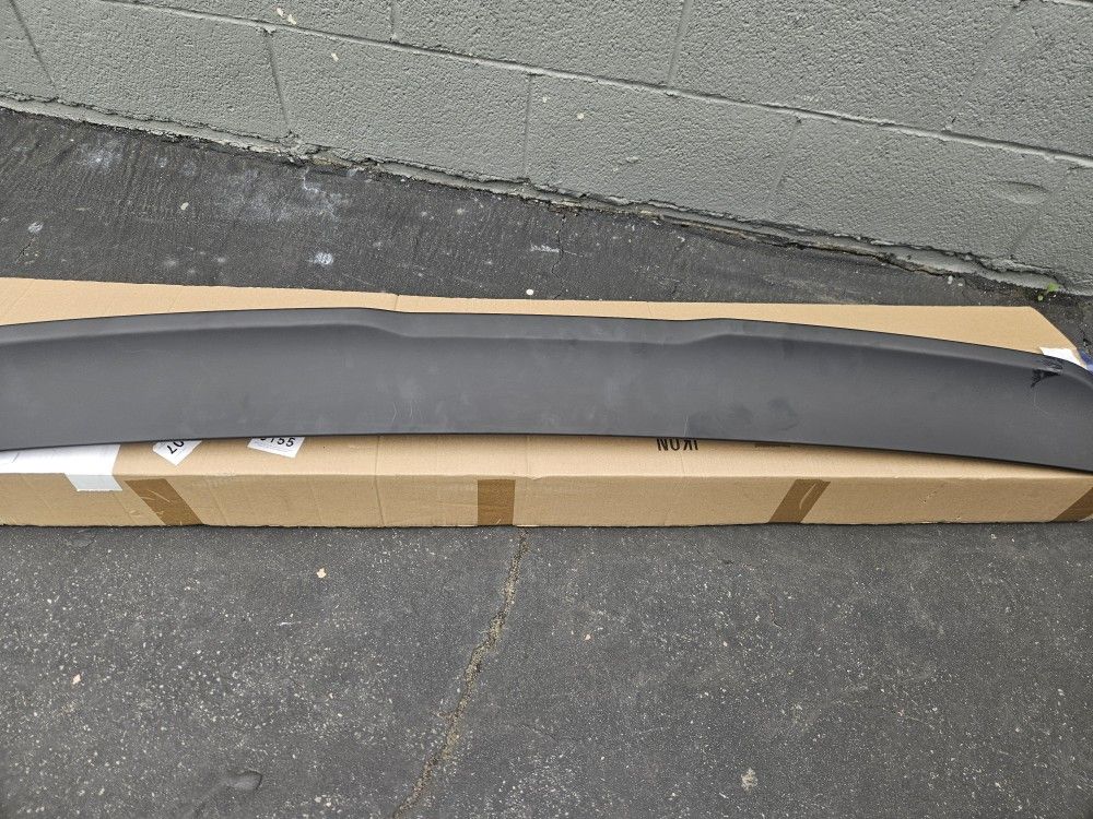 15-UP DODGE CHALENGER HELL CAT TRUNK SPOILER MATE BLACK