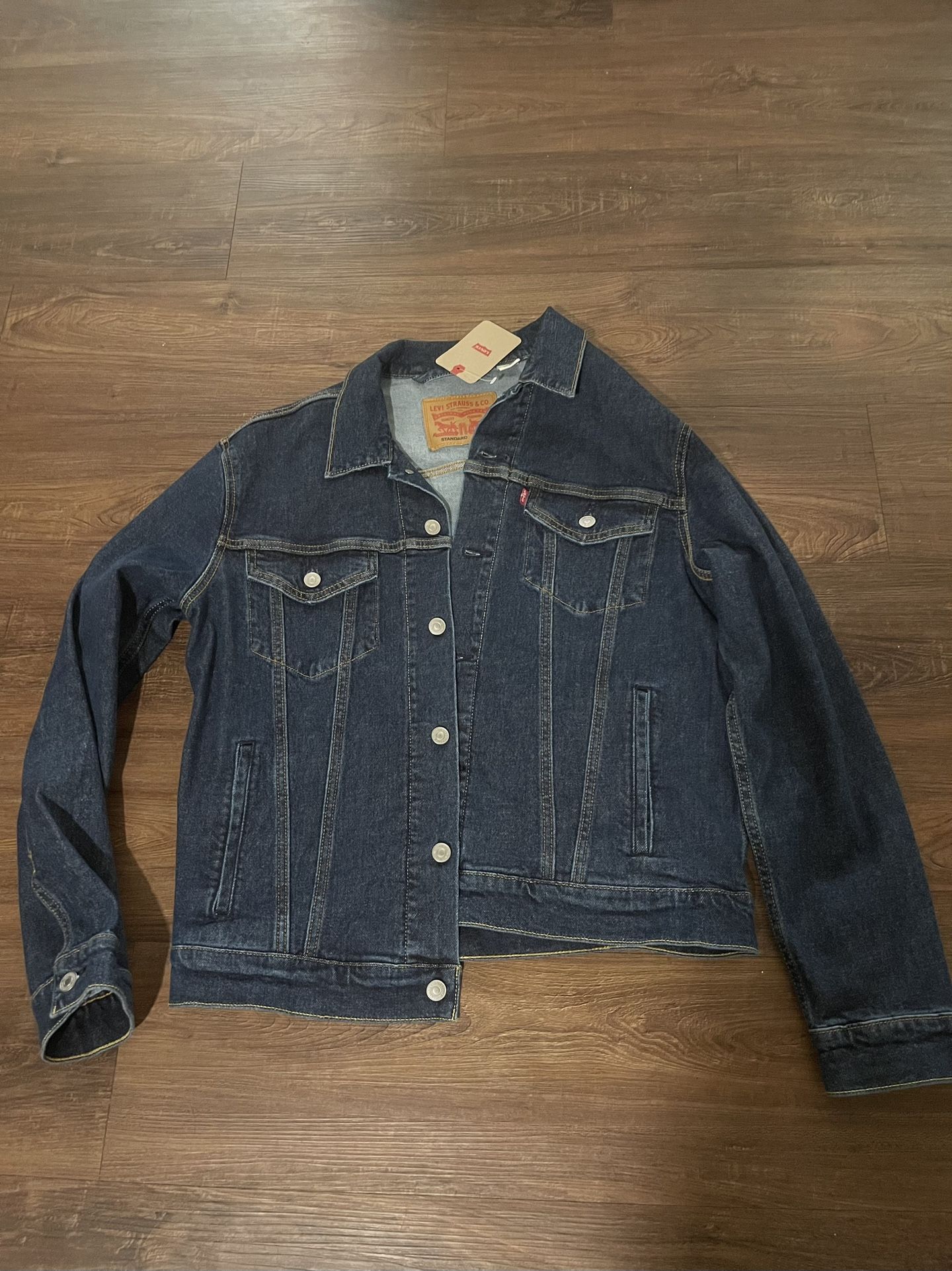 Levis Mens Jean Jacket , Size M , Fits S-m New With Tags