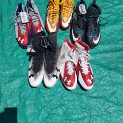 Baseball Shoes, 5 Pairs, Plastic Cleats