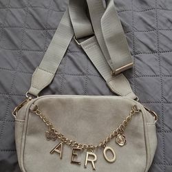Aero cross body bag