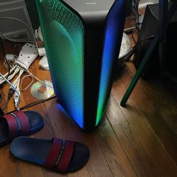 Samsung Tower Bluetooth Speaker