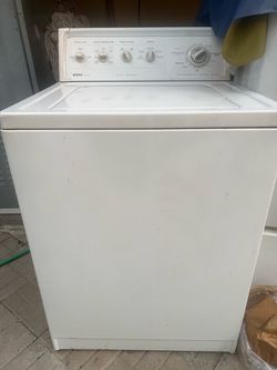 Kenmore 80 series washer in excellent condition. Azusa