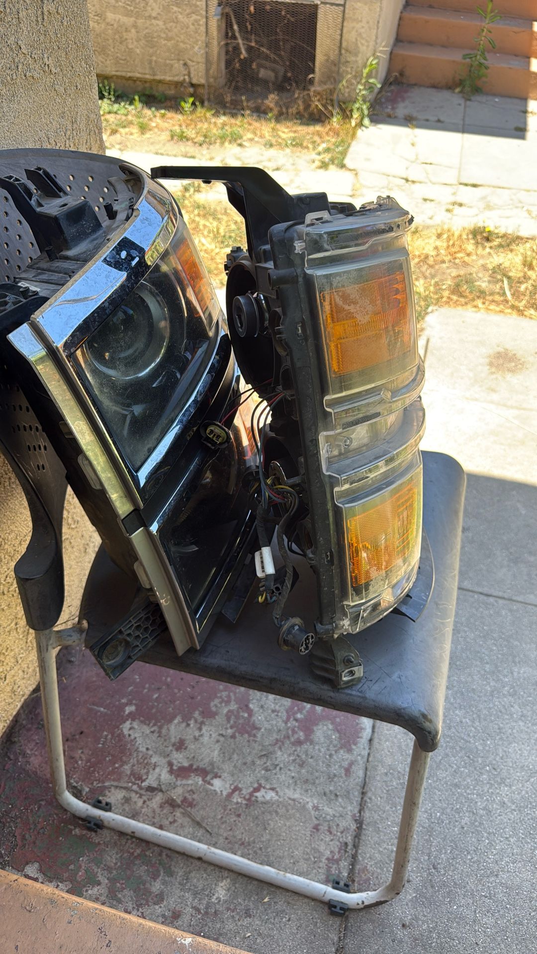 2014-2015 Chevy Silverado Headlights