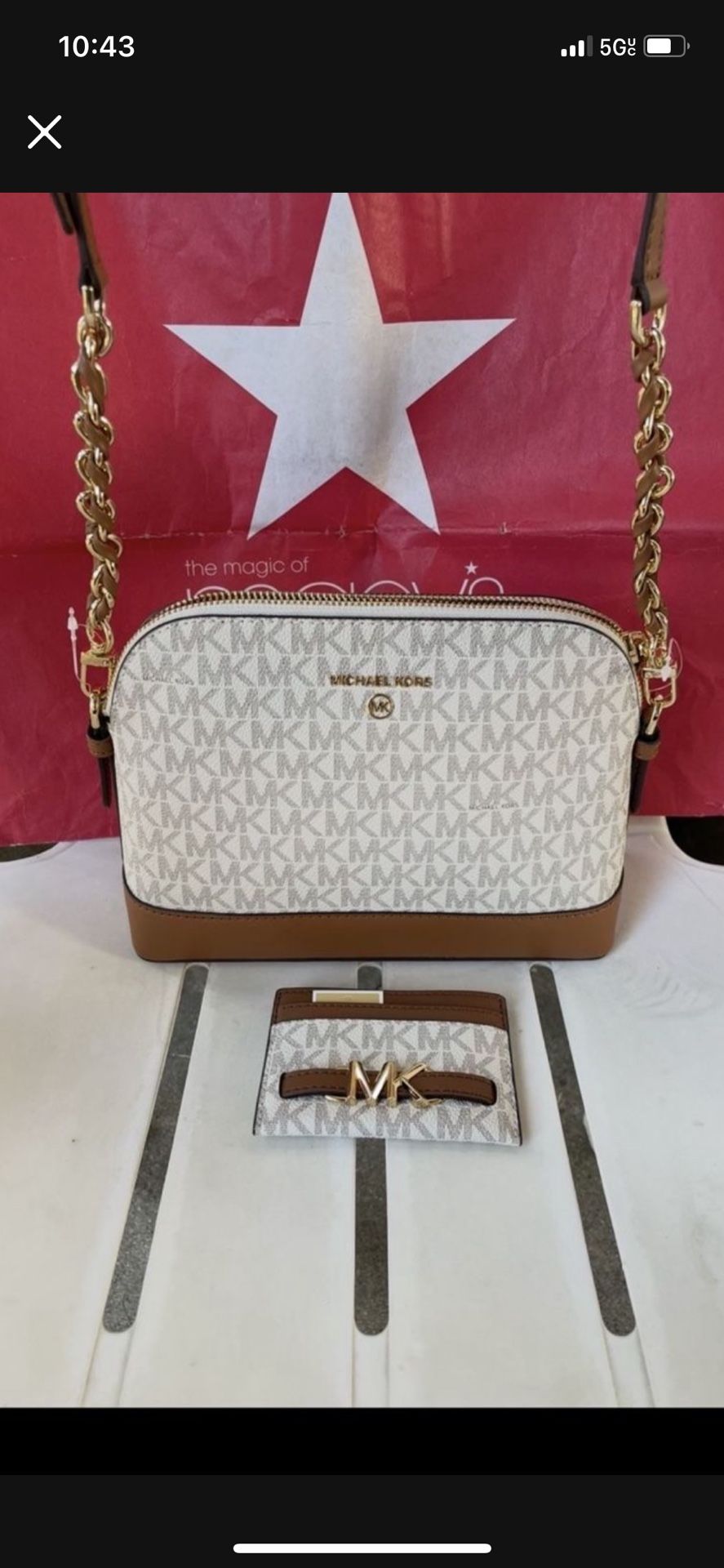 Michael Kors Set NWT pick up in the city of Pico Rivera