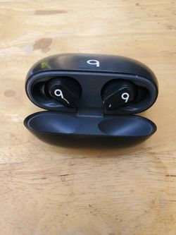 Beats Studio Earbud