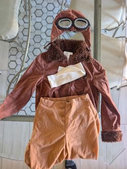 Child's Halloween costume