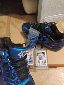 KEVIN DURANT BASKETBALL SHOES 11.5
