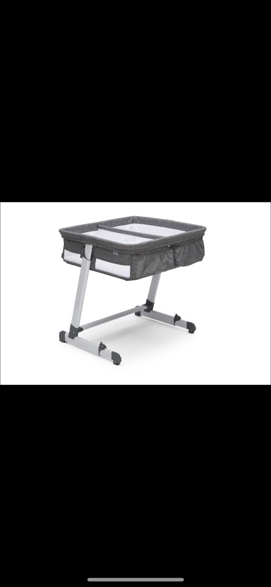 Bassinet/ By the bed Twin city sleeper bassinet/ baby/ bed/ sleep/ kids/ Nursery/ New
