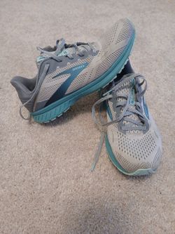Brooks Anthem 5 Women's Road Running Shoes 