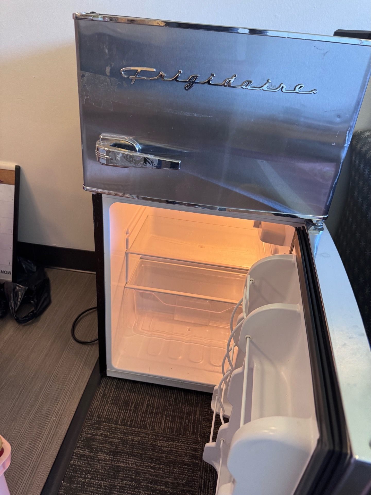 Frigidaire mini fridge