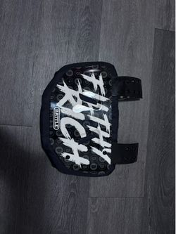 Battle backplate (football)
