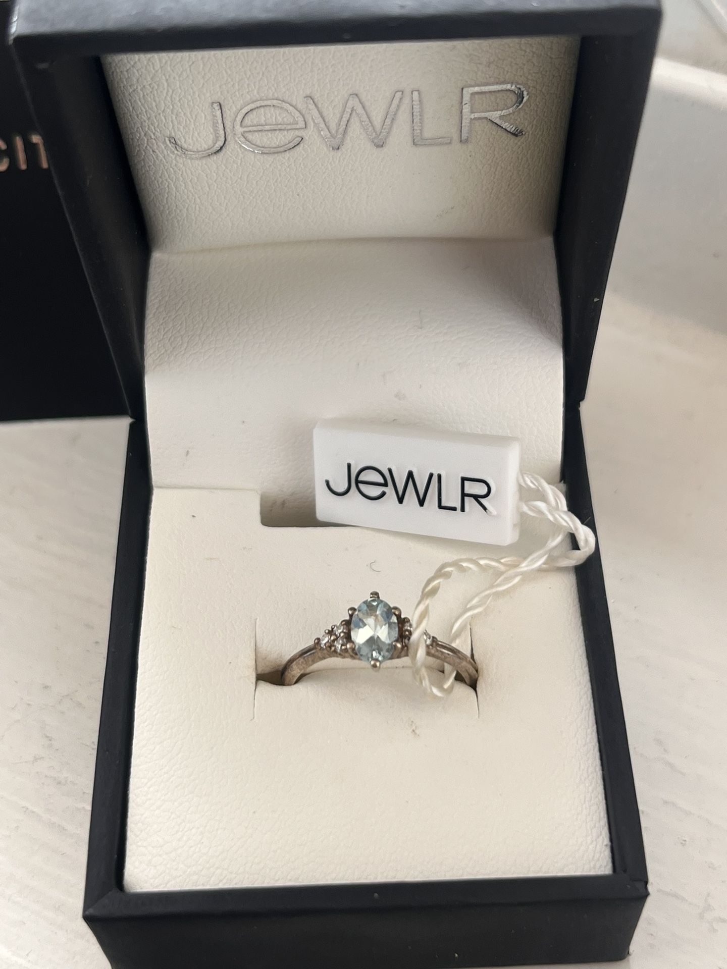 Jewlr Solitaire Oval With Triple Accents Ring - Sterling Silver - Aquamarine