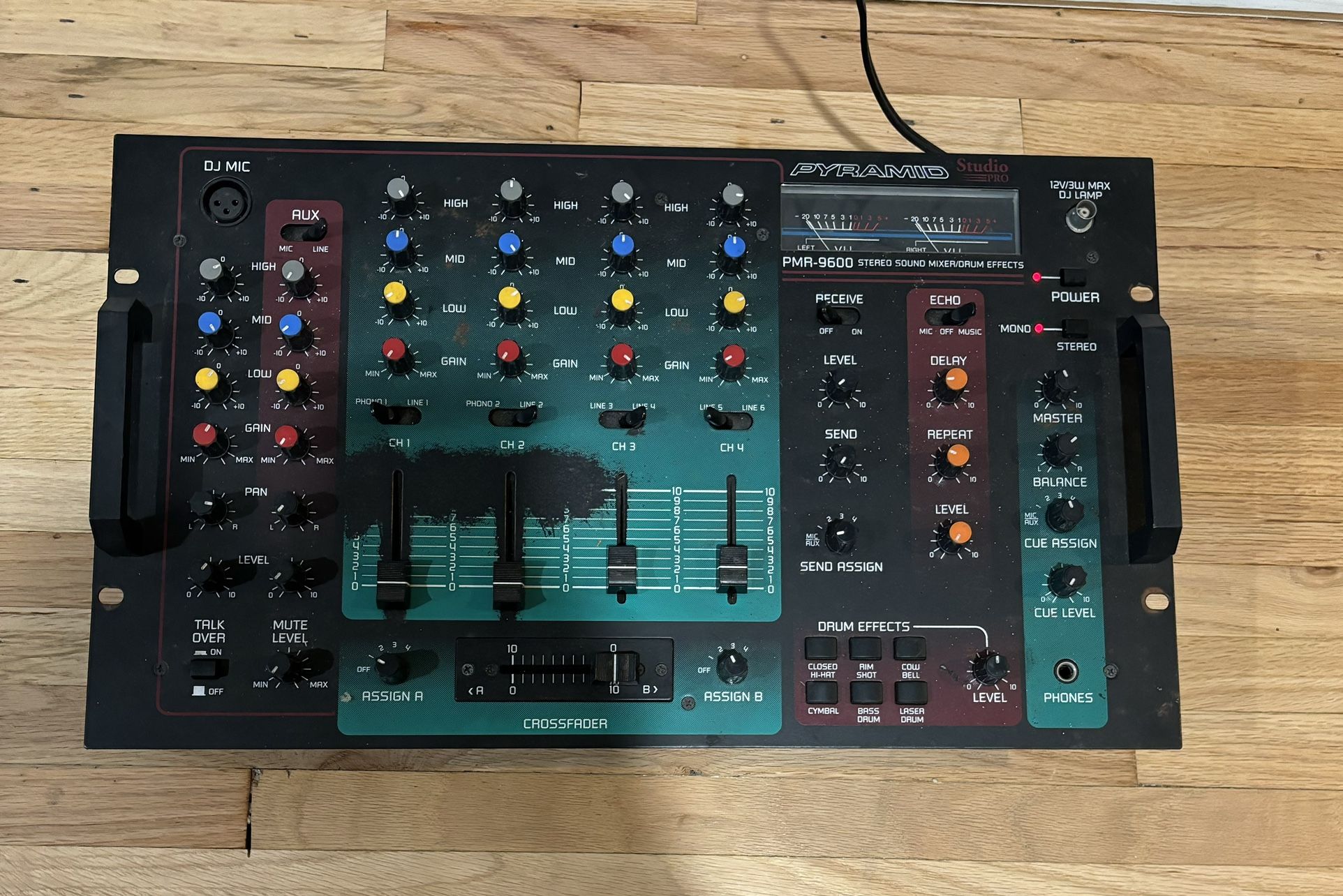 Pyramid Studio Pro PMR-9600 Stereo Sound Mixer/Drum Effect