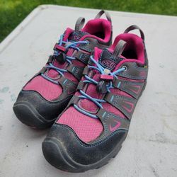 Girls KEEN Oakridge Waterproof Hiking Shoes