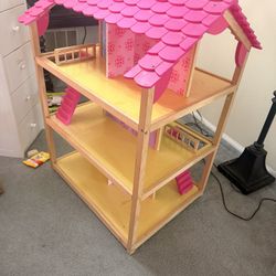 Doll House W/furniture $50
