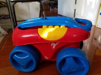 Mega blocks first builders wagon