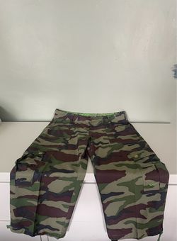 Rare Vintage Y2K Nike Women’s Camo Cargo Stretch Pants – Size Large