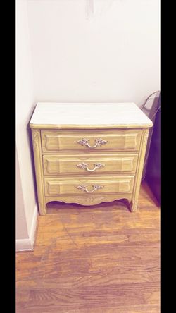 White and beige, Amazon, big drawer