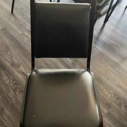 Black Chair 7 Best Offer