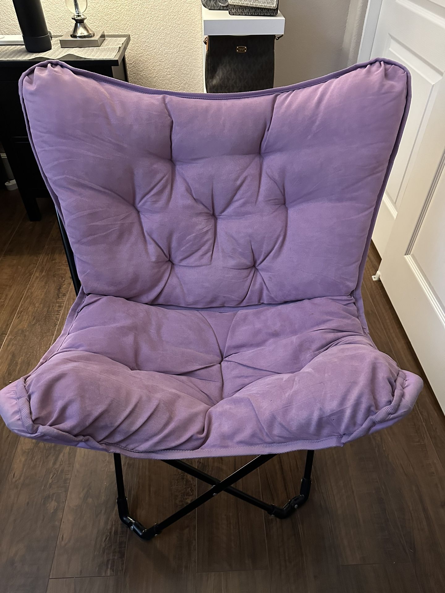 Butterfly Chair Purple