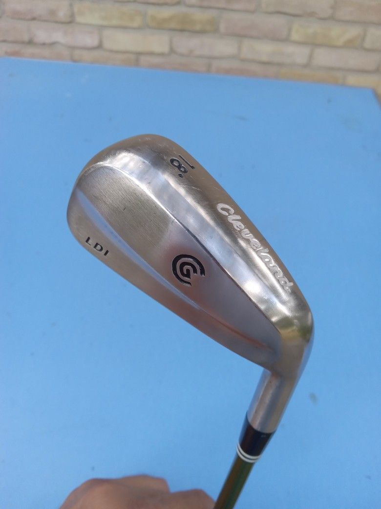 Cleveland LDI 18 Degree Driving Iron