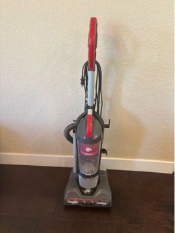 Dirt Devil Endura Max Upright Bagless Vacuum Cleaner