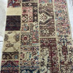Boho Designed Wool Carpet 8x10 Like New