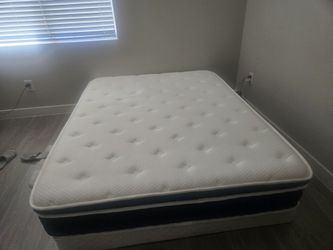 $150 Queen Bed Mattress And Box Spring