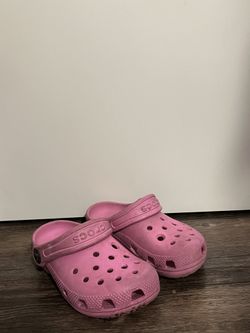 Girl Crocs C9