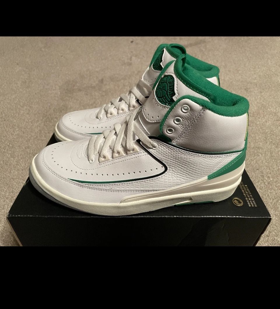 Size 6.5 - Jordan 2 Retro Lucky Green