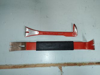 Crescent prybars $25