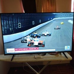 50 "  Smart Roku Tv 