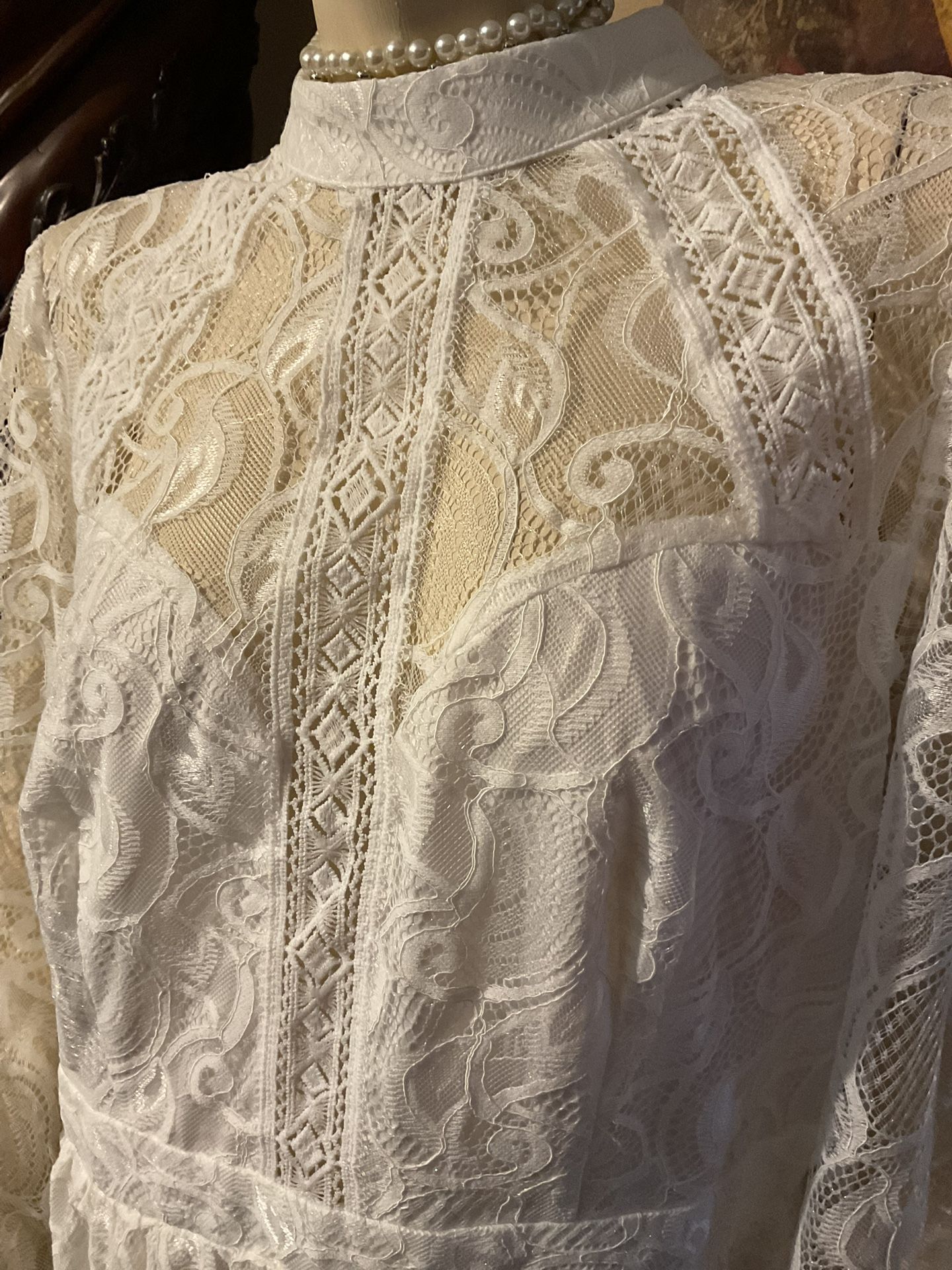Elegant White Lace Long Sleeve Dress - www.ice4pros.com.br