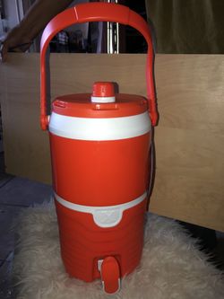 Insulated cooler